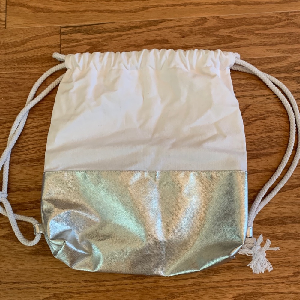Drawstring backpack style bag. - Picture 3 of 3